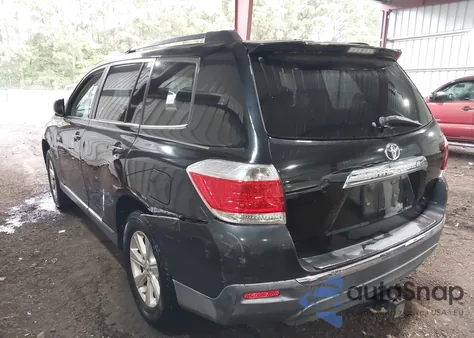 2011 Toyota Highlander Se V6 from USA, damaged, VIN 5TDZK3EH9BS039901